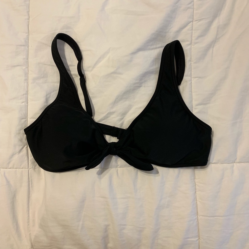 A&F Black Bikini Top 👙